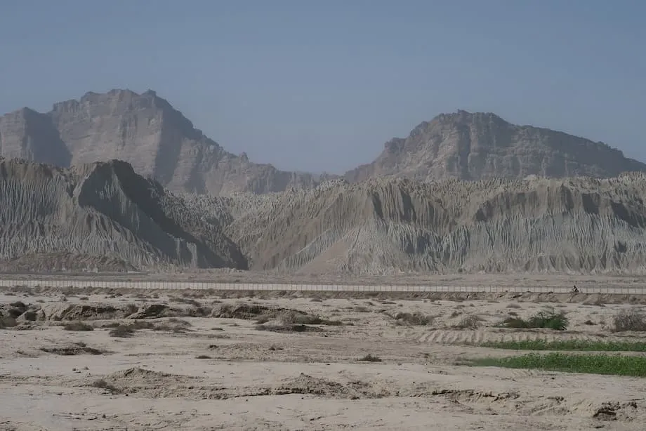 बलूचिस्तान में वायरल सम्मान हत्या ने गहरी जड़ें जमाए पितृसत्तात्मक ढांचे को उजागर किया, पाकिस्तान में देशव्यापी आक्रोश