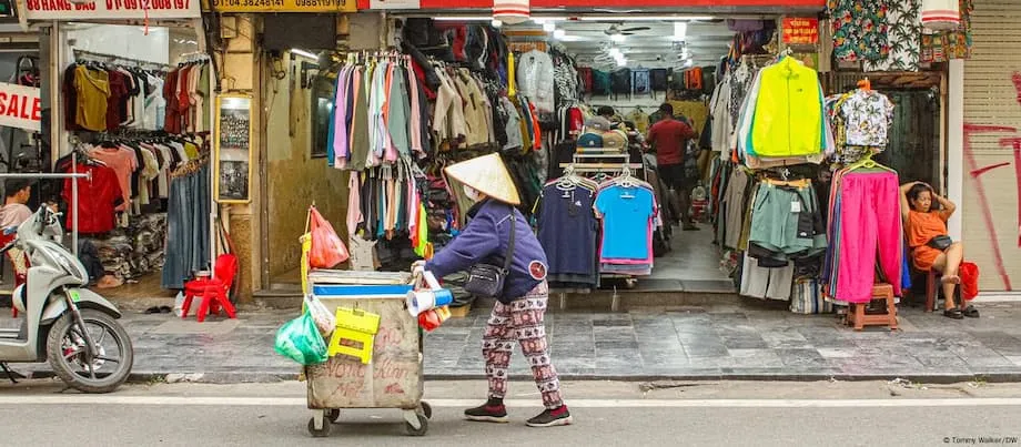 वियतनाम का 2026 कर सुधार: महत्वाकांक्षा, उथल-पुथल और छोटे कारोबारों का भविष्य