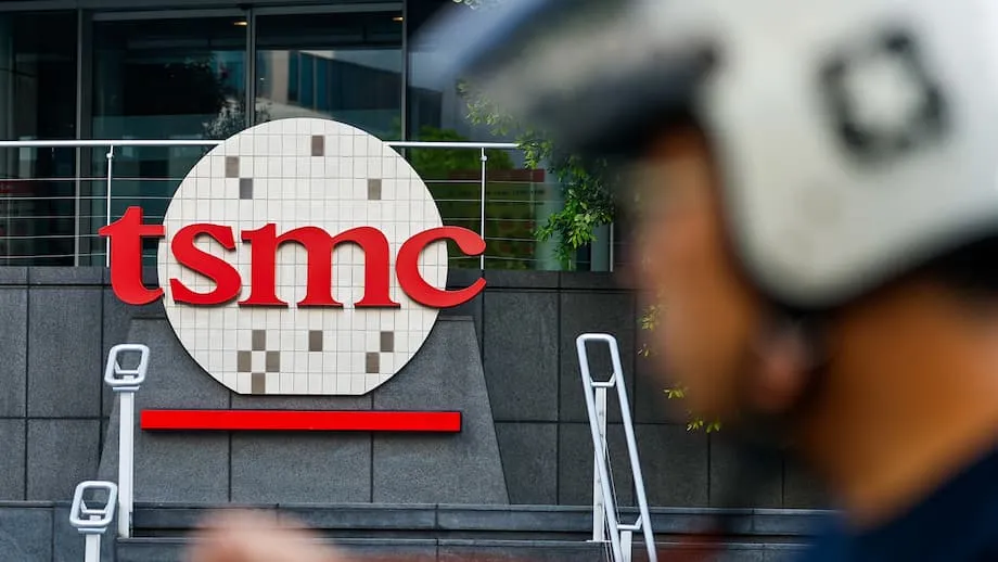 TSMC ने 2nm चिप फैब से चीनी आपूर्तिकर्ताओं को हटाया: वैश्विक सेमीकंडक्टर दौड़ में रणनीतिक बदलाव