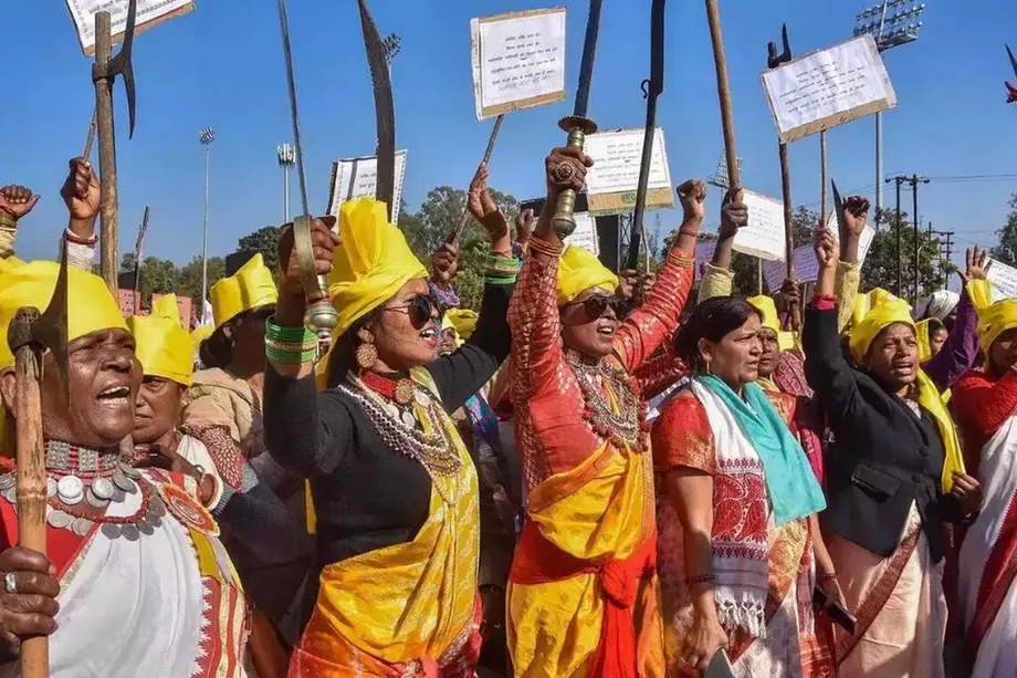 आदि वाणी भारत की आदिवासी भाषाओं को पुनर्जीवित करने के लिए एआई का उपयोग कैसे करता है