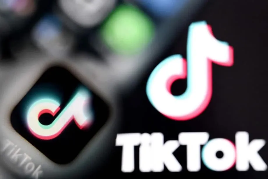 प्रदर्शन के लाइव प्रसारणों के डेटा विवाद के बाद इंडोनेशिया ने TikTok का लाइसेंस बहाल किया