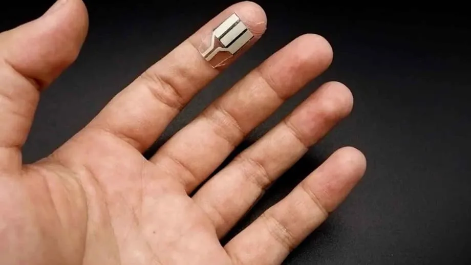 पहनने योग्य सेंसरों के लिए बैटरी की चिंता का अंत