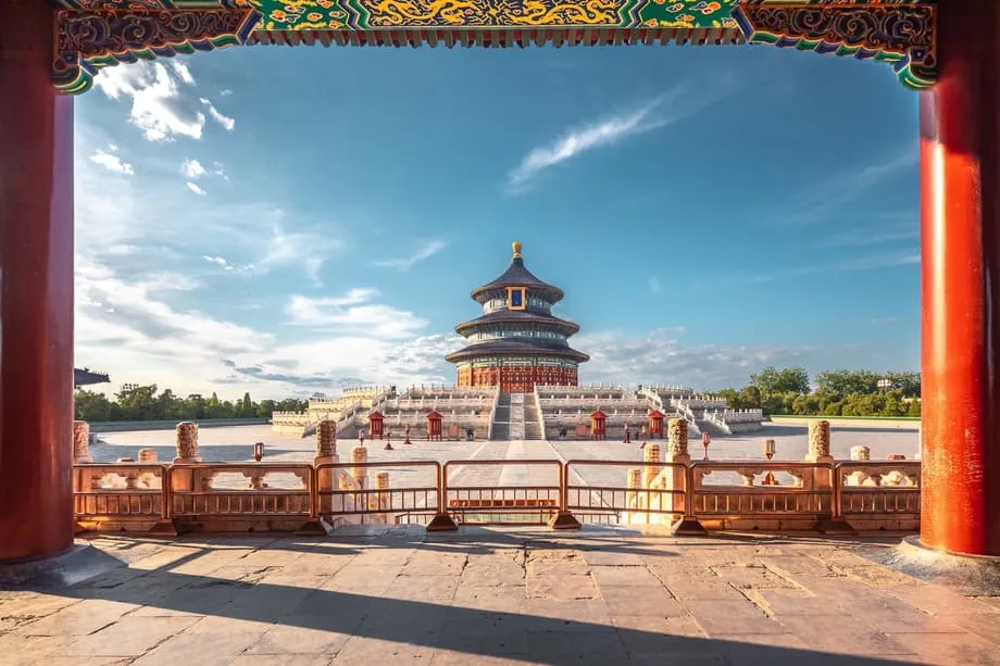 चीन के द्वार और खुले: मध्य साम्राज्य की आधुनिक यात्रा के लिए आवश्यक मार्गदर्शिका